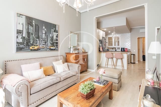 2 bedroom Apartment for sale in Embajadores, Madrid city - € 720,000 (Ref: 9711989)