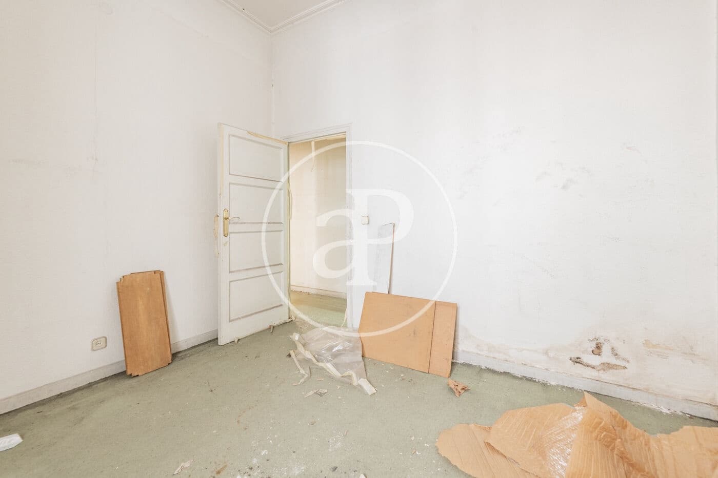 Apartamento de 4 habitaciones en Madrid ciudad en venta - 2.975.000 € (Ref: 9714940)