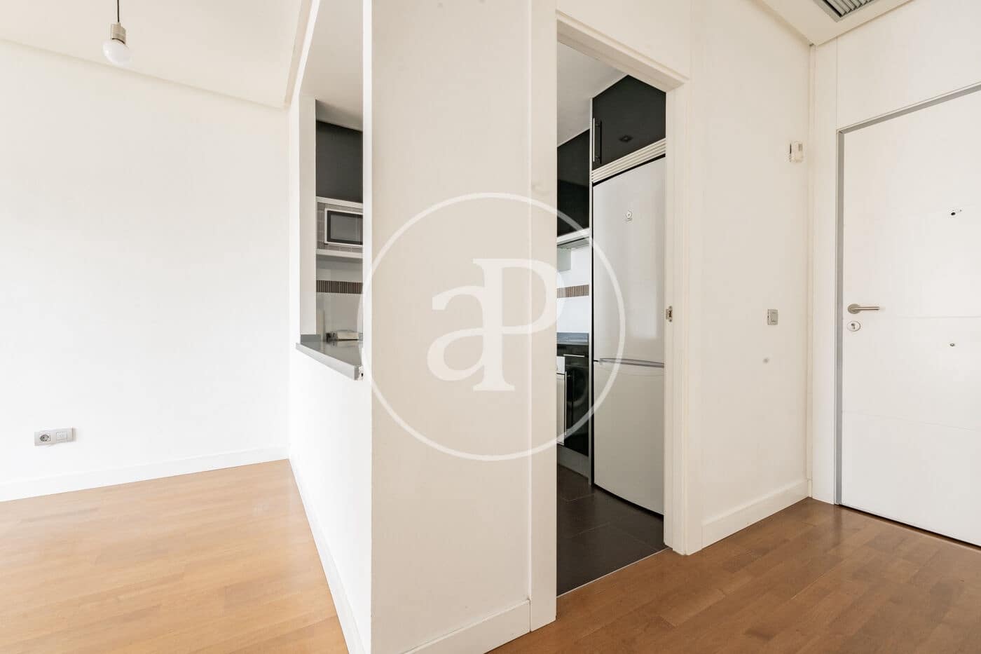 1 soveværelse Lejlighed til leje i Madrid by med swimmingpool - € 1.450 (Ref: 9714941)