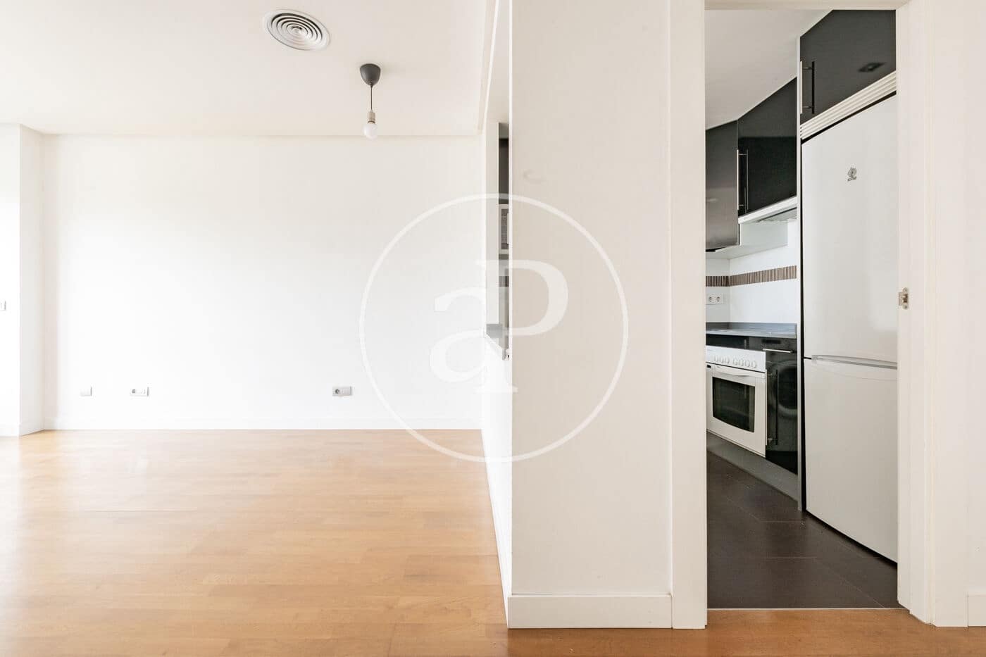 1 soveværelse Lejlighed til leje i Madrid by med swimmingpool - € 1.450 (Ref: 9714941)