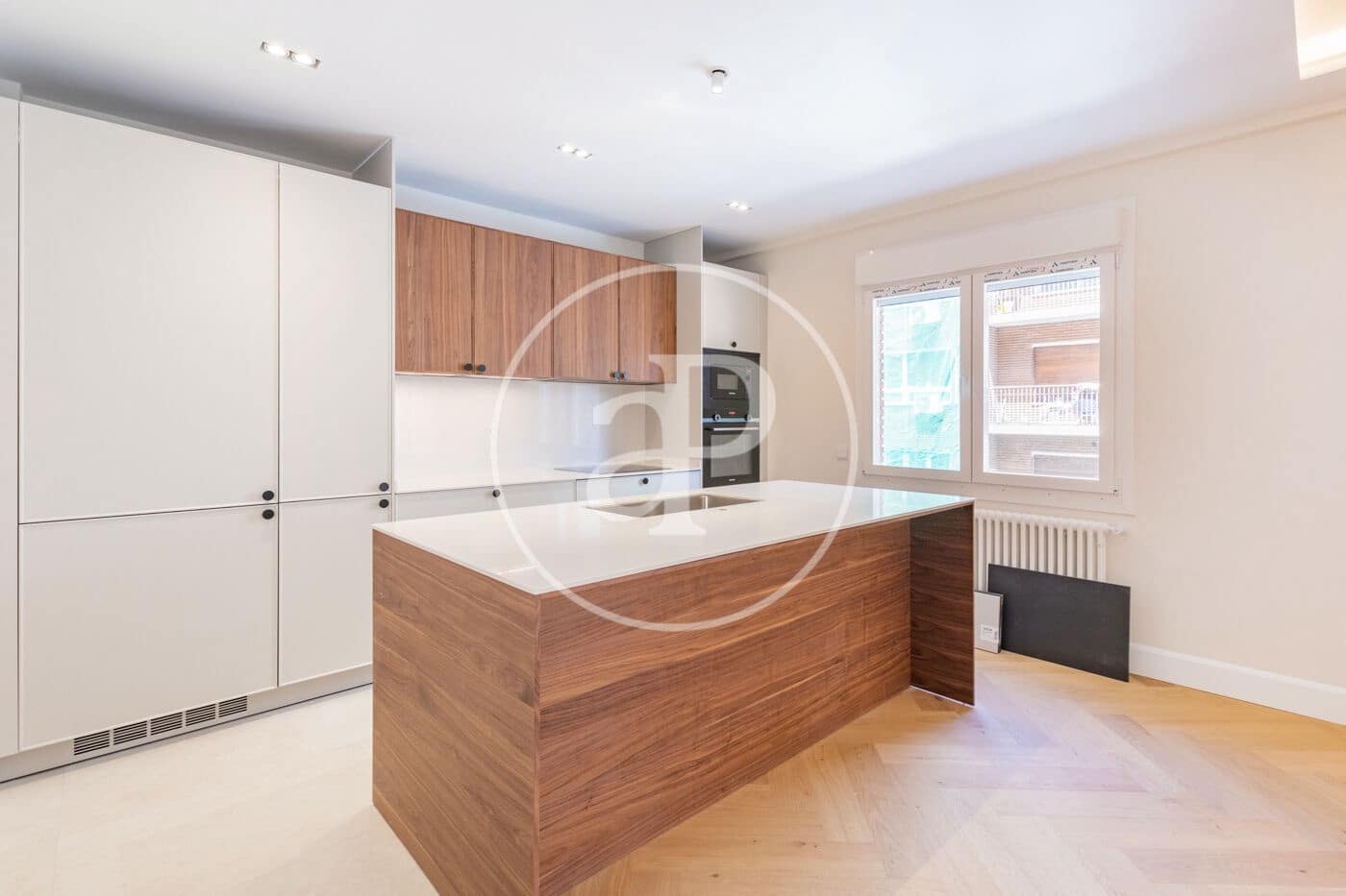 3 sypialnia Apartament na sprzedaż w Miasto Madryt - 1 136 000 € (Ref: 9714943)