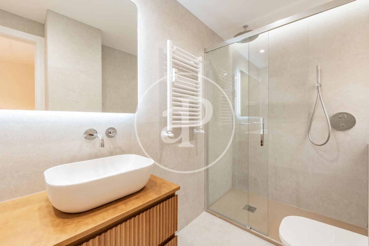 3 makuuhuone Huoneisto myytävänä paikassa Madrid kaupunki - 1 120 000 € (Ref: 9714943)