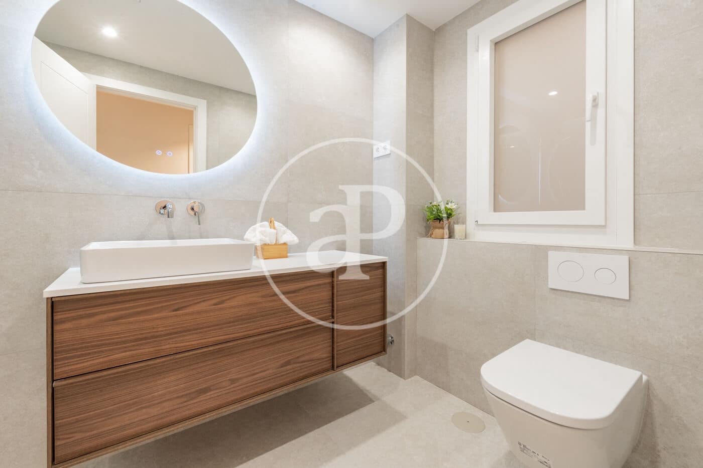 3 makuuhuone Huoneisto myytävänä paikassa Madrid kaupunki - 1 120 000 € (Ref: 9714943)