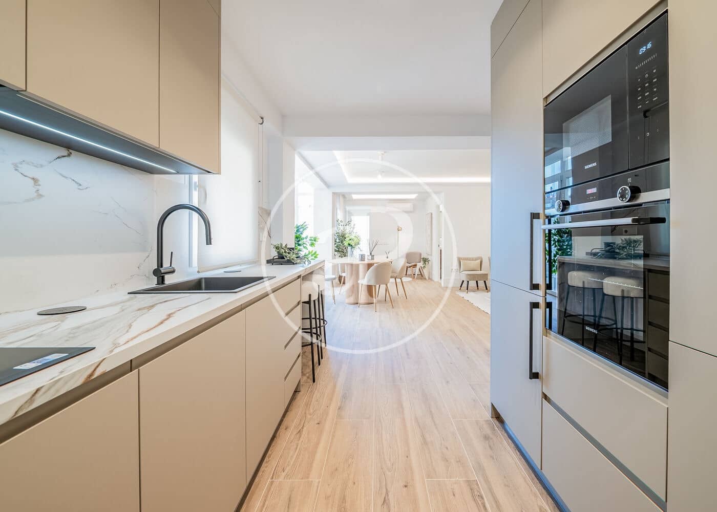 2 slaapkamer Appartement te koop in Madrid stad - € 990.000 (Ref: 9714944)