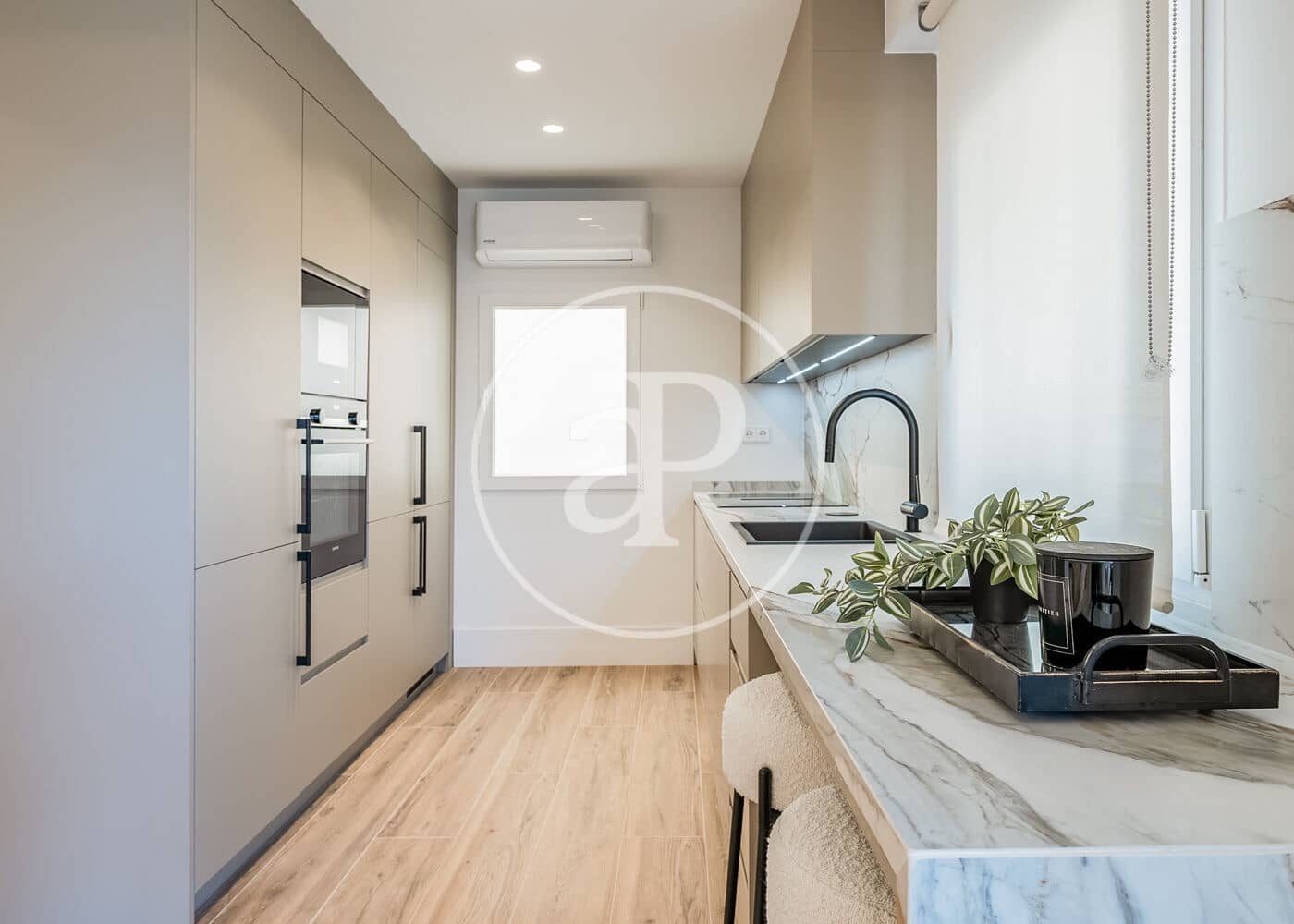 2 slaapkamer Appartement te koop in Madrid stad - € 990.000 (Ref: 9714944)