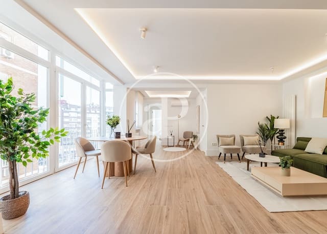 2 slaapkamer Appartement te koop in Prosperidad, Madrid stad - € 990.000 (Ref: 9714944)