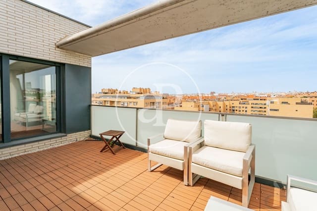 2 bedroom Penthouse for sale in Legazpi, Madrid city with pool - € 780,000 (Ref: 9714945)