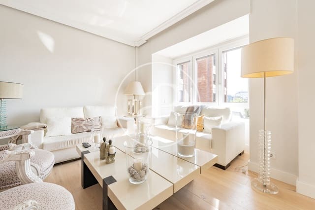 3 soveværelse Lejlighed til salg i Nueva España, Madrid by - € 1.475.000 (Ref: 9714947)