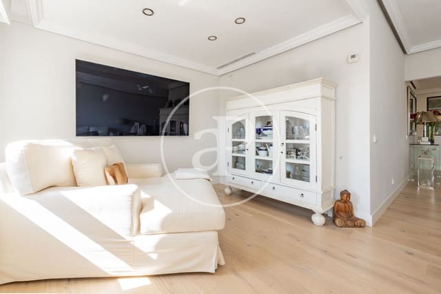 3 soveværelse Lejlighed til salg i Nueva España, Madrid by - € 1.475.000 (Ref: 9714947)