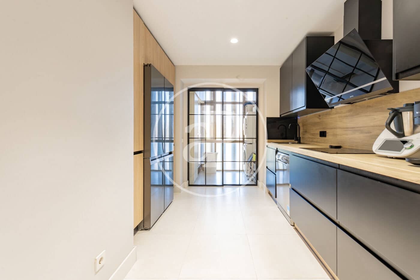 3 soveværelse Lejlighed til salg i Madrid by - € 1.475.000 (Ref: 9714947)