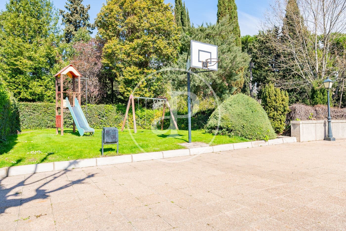 3 soveværelse Lejlighed til salg i Madrid by - € 1.475.000 (Ref: 9714947)