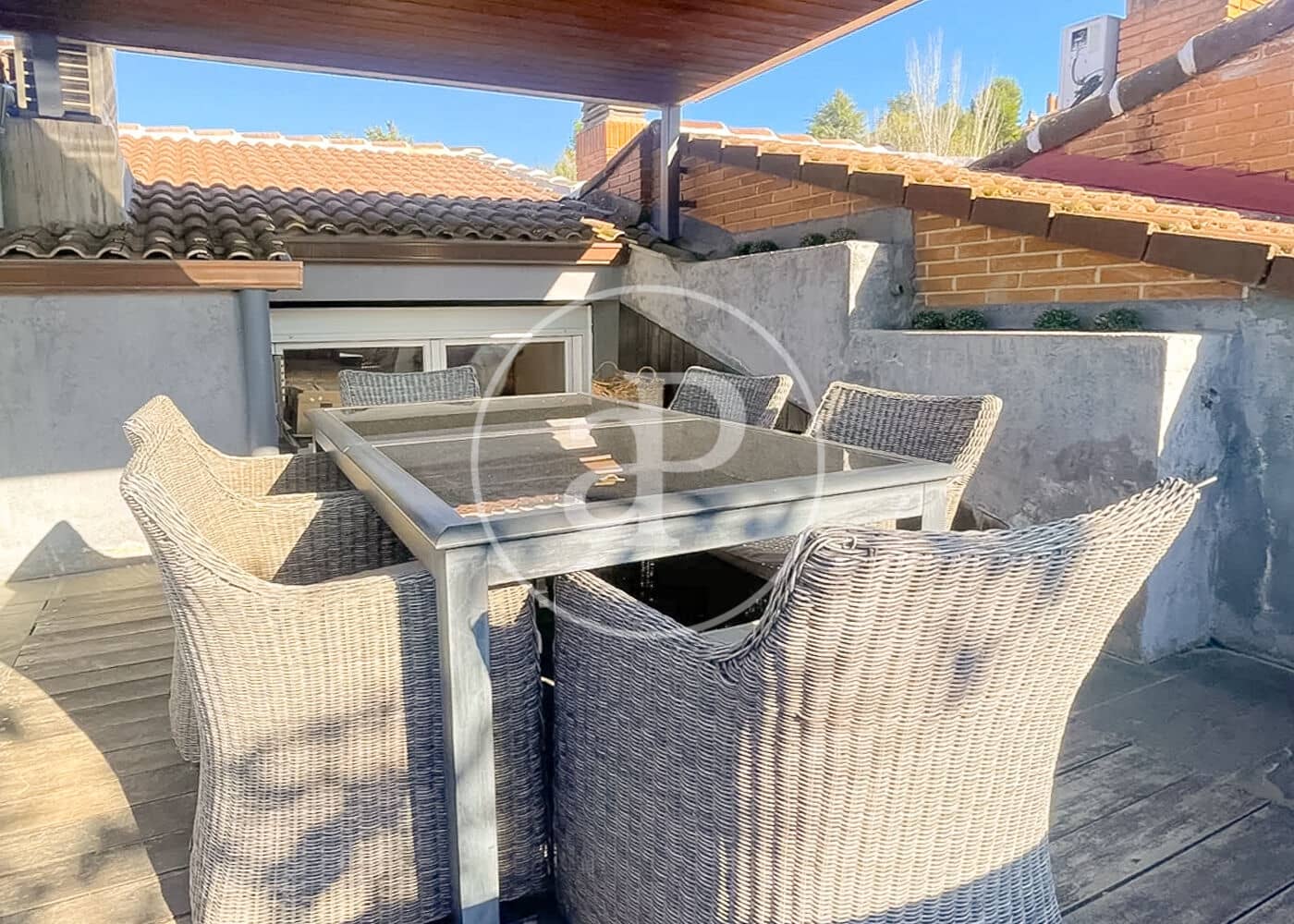 4 sovrum Lägenhet till salu i La Moraleja med pool - 1 650 000 € (Ref: 9714948)