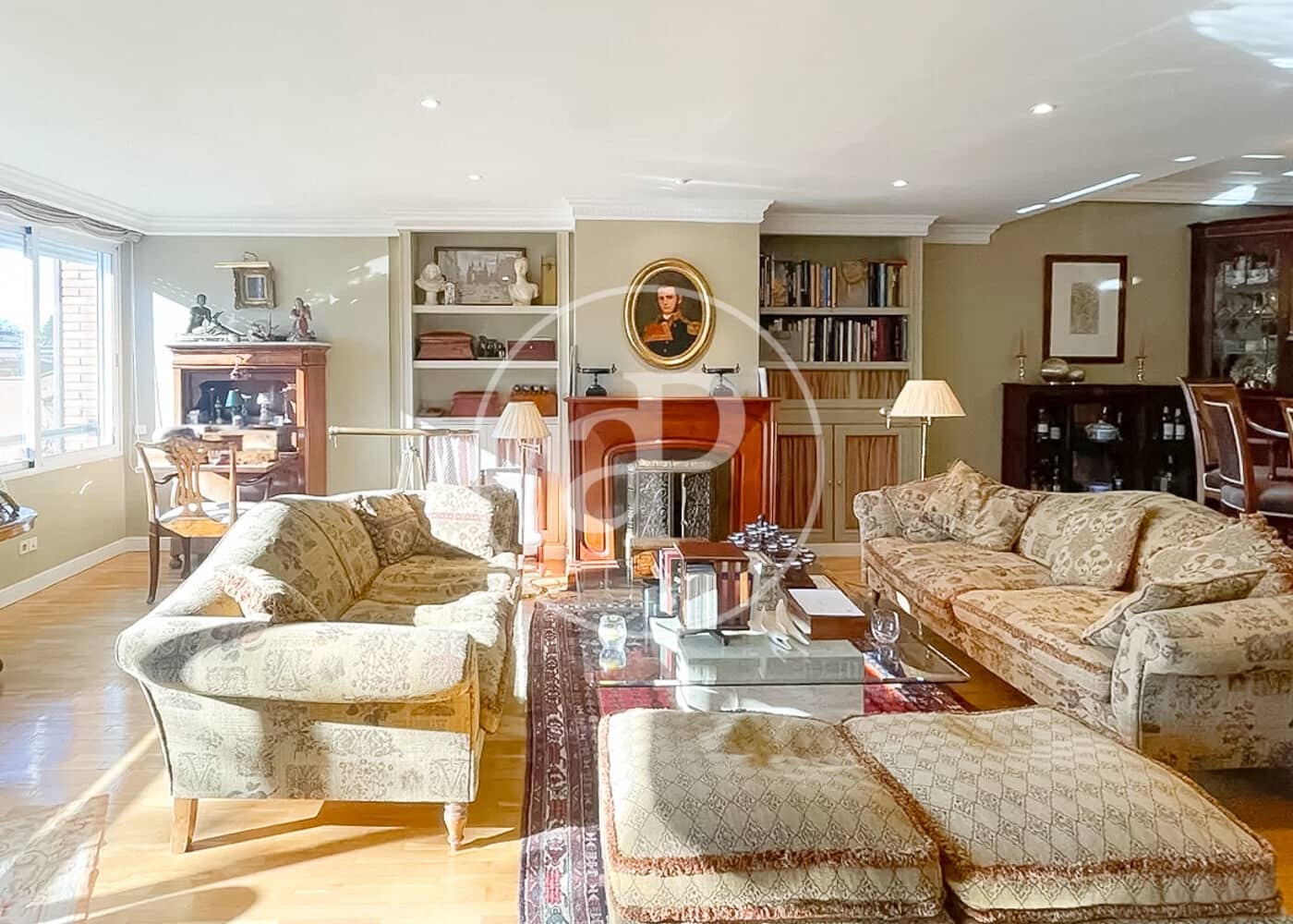 4 sovrum Lägenhet till salu i La Moraleja med pool - 1 650 000 € (Ref: 9714948)