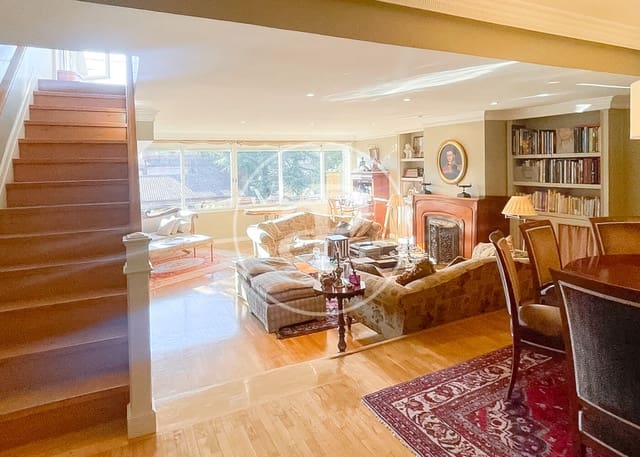 4 soverom Leilighet til salgs i La Moraleja, Alcobendas med svømmebasseng - € 1 650 000 (Ref: 9714948)