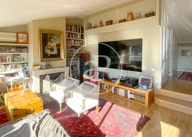4 soverom Leilighet til salgs i La Moraleja, Alcobendas med svømmebasseng - € 1 650 000 (Ref: 9714948)