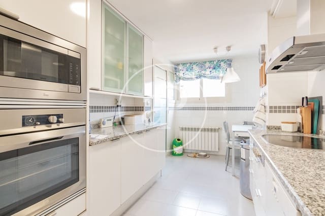 3 Zimmer Apartment zu verkaufen in Alameda de Osuna, Madrid Stadt mit Pool - 870.000 € (Ref: 9714950)