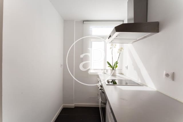 2 slaapkamer Penthouse te huur in Lista, Madrid stad - € 2.300 (Ref: 9719965)