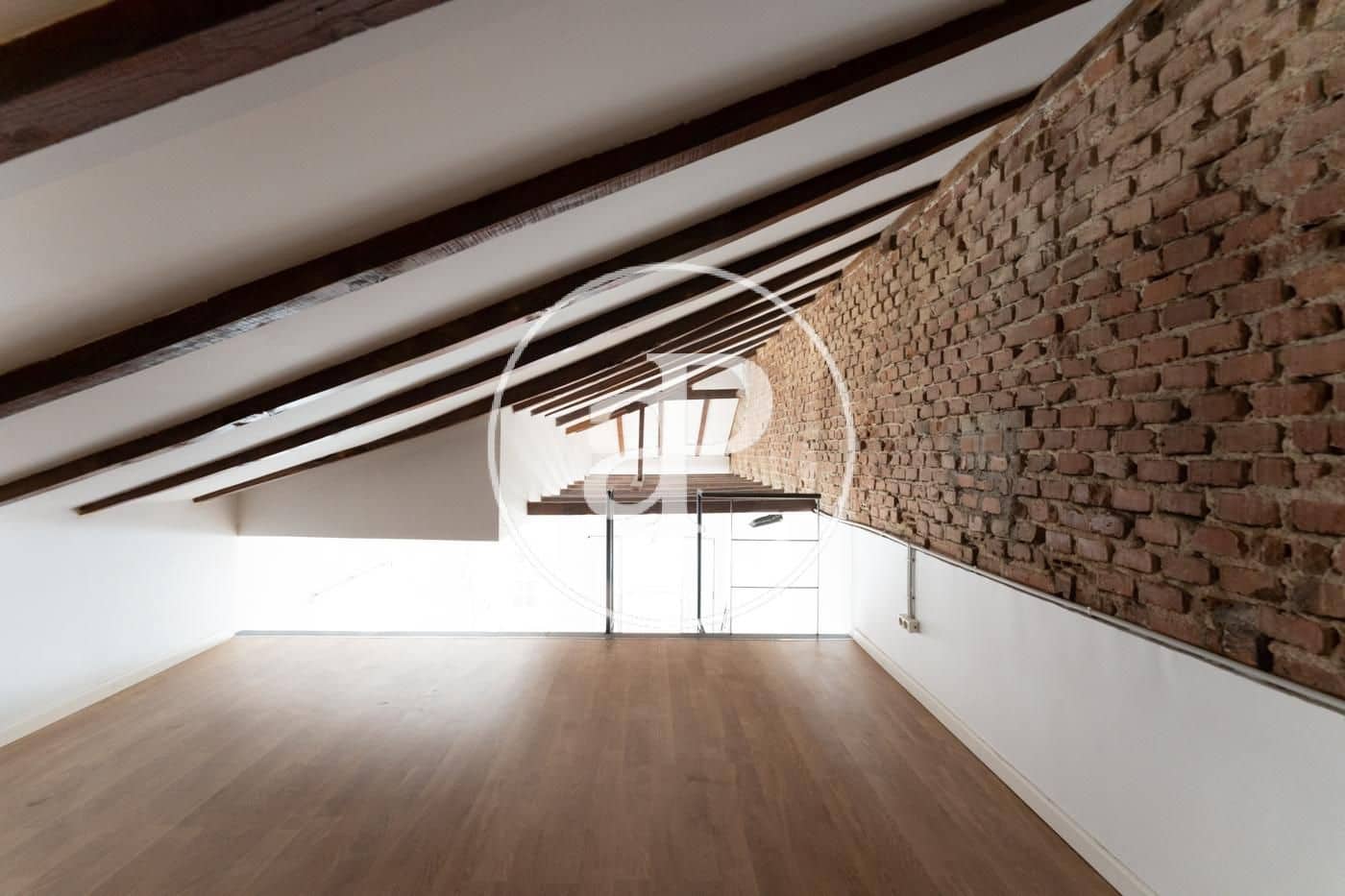 2 makuuhuone Kattohuoneisto vuokrattavana paikassa Madrid kaupunki - 2 300 € (Ref: 9719965)