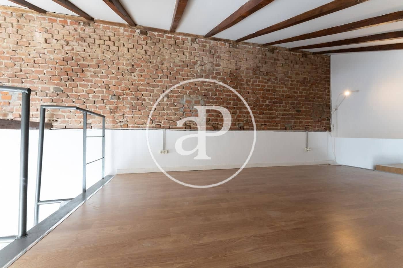 2 makuuhuone Kattohuoneisto vuokrattavana paikassa Madrid kaupunki - 2 300 € (Ref: 9719965)