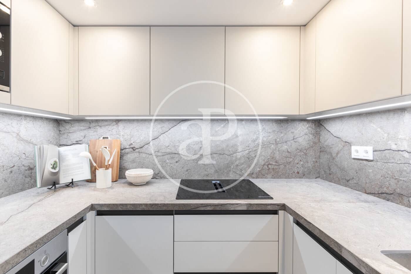 3 bedroom Apartment for sale in Madrid city - € 1,890,000 (Ref: 9719966)