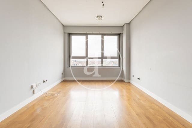 1 soveværelse Lejlighed til leje i Valdefuentes, Madrid by med swimmingpool - € 1.450 (Ref: 9719967)