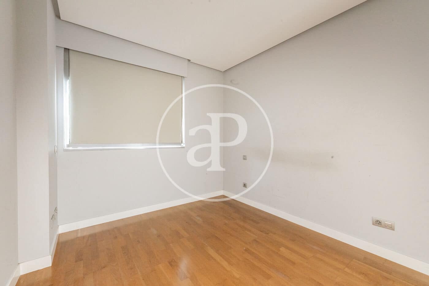 1 soveværelse Lejlighed til leje i Madrid by med swimmingpool - € 1.450 (Ref: 9719967)