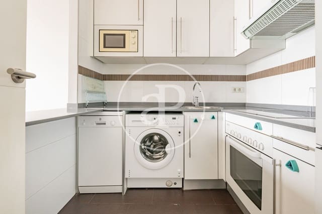 1 soveværelse Lejlighed til leje i Valdefuentes, Madrid by med swimmingpool - € 1.450 (Ref: 9719967)