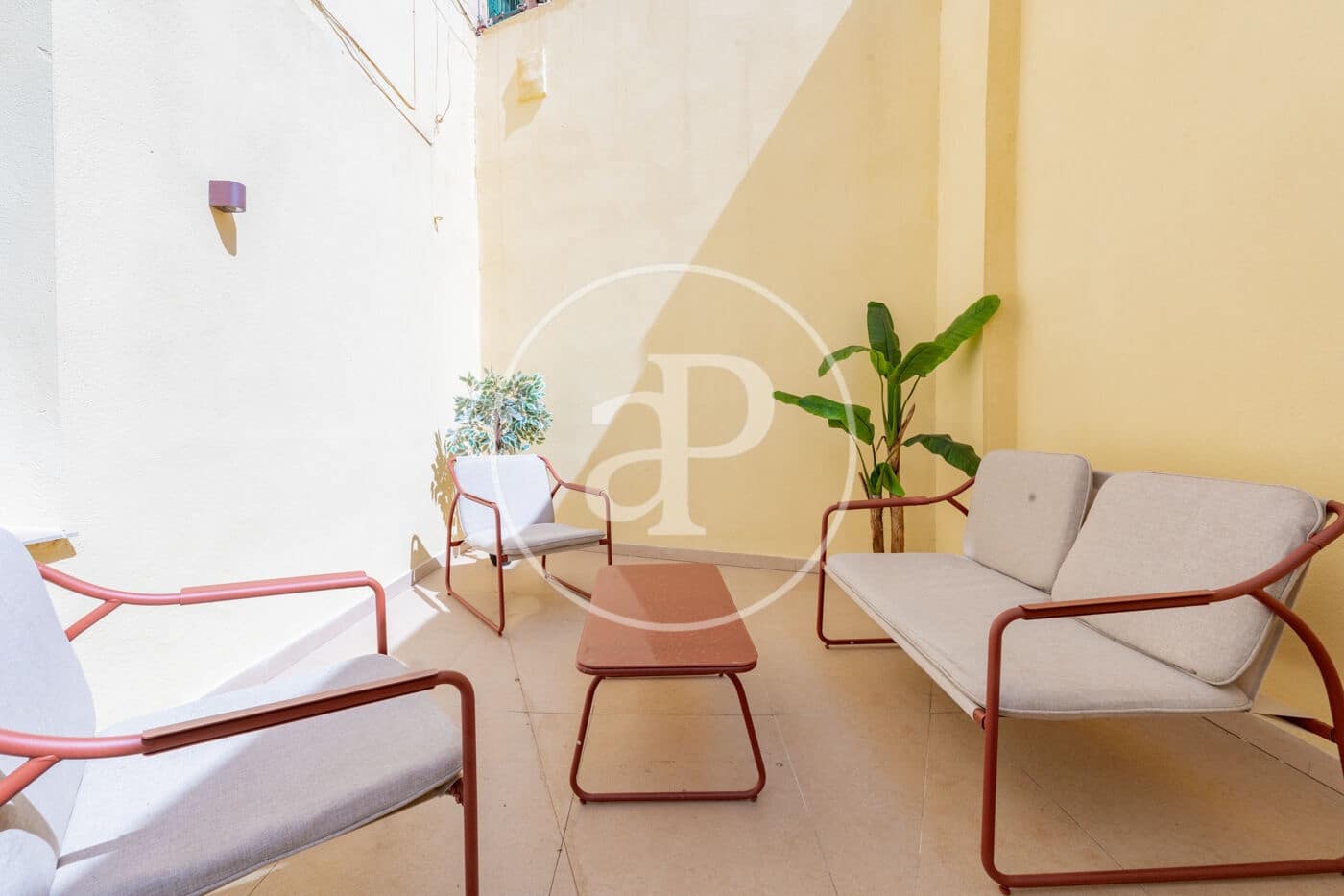 Apartamento de 3 habitaciones en Madrid ciudad en venta - 675.000 € (Ref: 9719968)