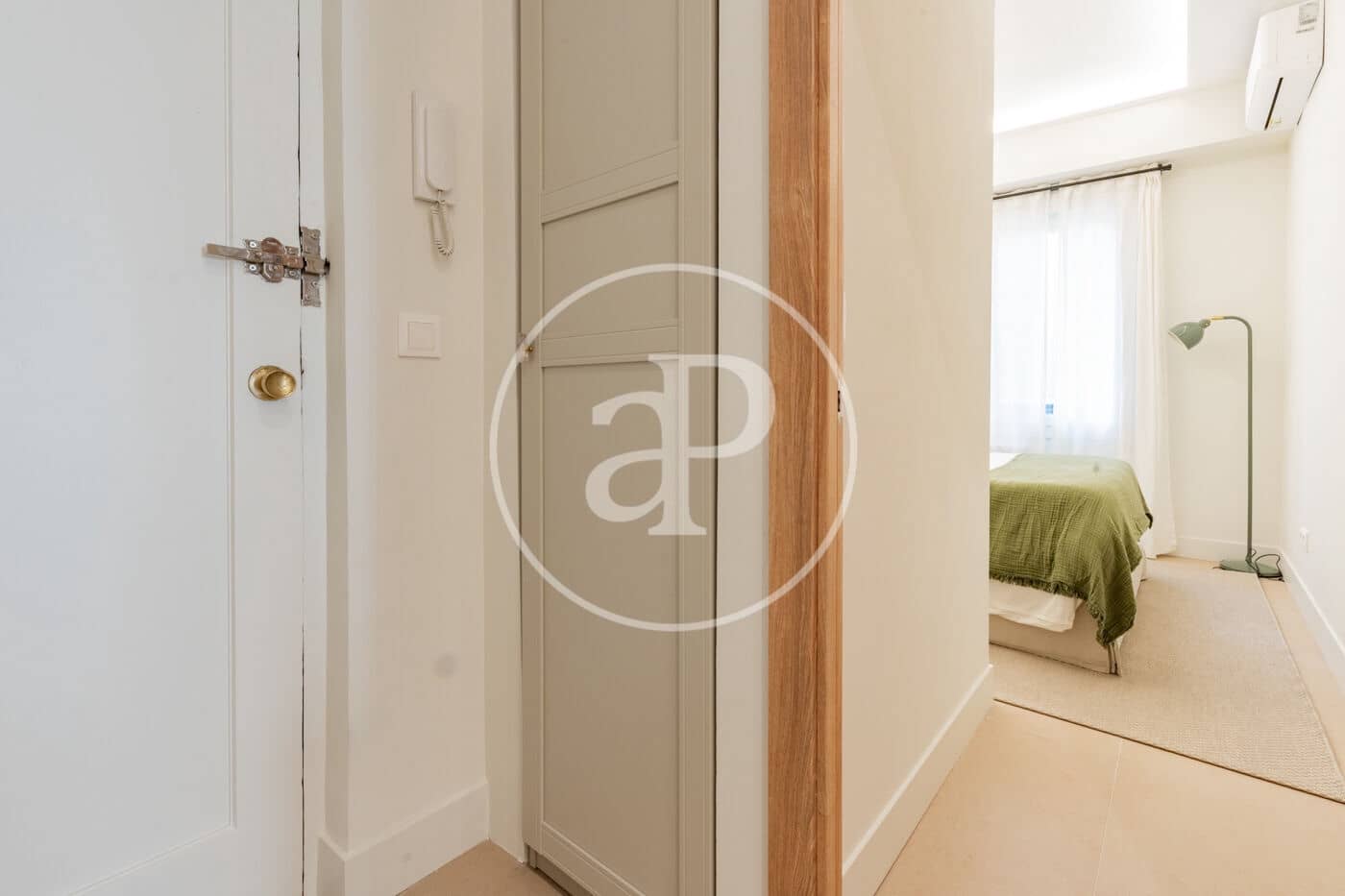 Apartamento de 3 habitaciones en Madrid ciudad en venta - 675.000 € (Ref: 9719968)