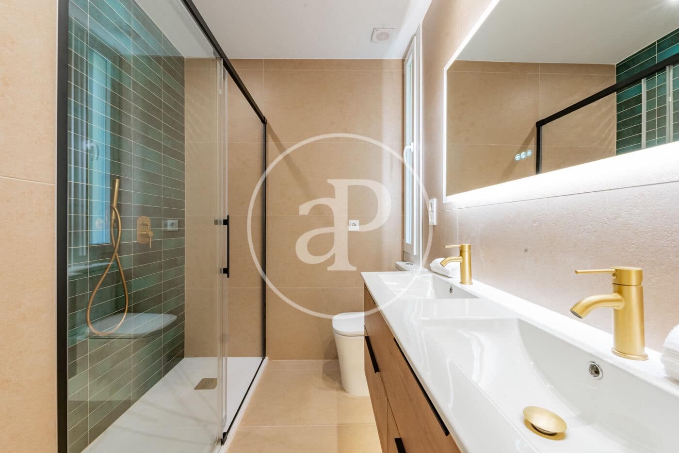 Apartamento de 3 habitaciones en Madrid ciudad en venta - 675.000 € (Ref: 9719968)