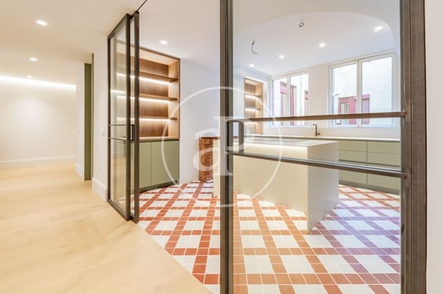 3 slaapkamer Appartement te koop in Universidad, Madrid stad - € 2.000.000 (Ref: 9719969)