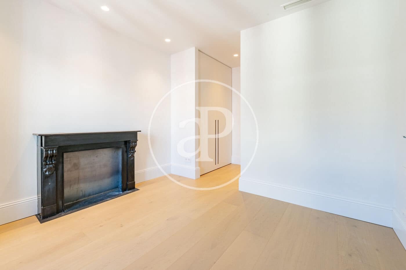 3 slaapkamer Appartement te koop in Madrid stad - € 2.000.000 (Ref: 9719969)