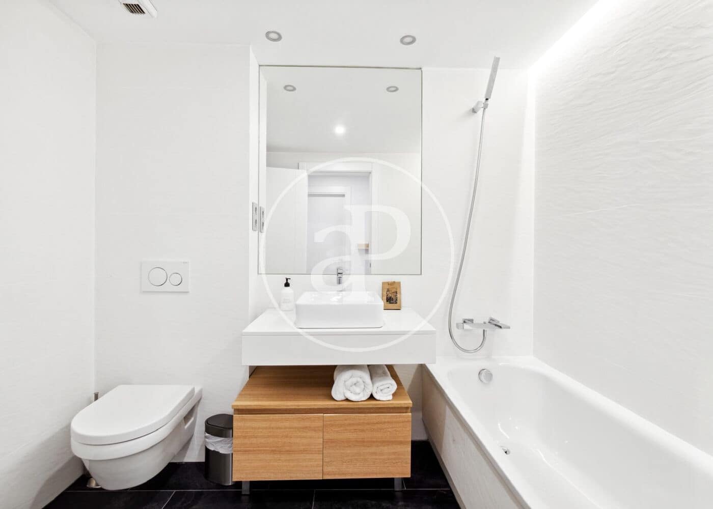 3 camera da letto Appartamento da affittare in Madrid citta - 4.000 € (Rif: 9719970)