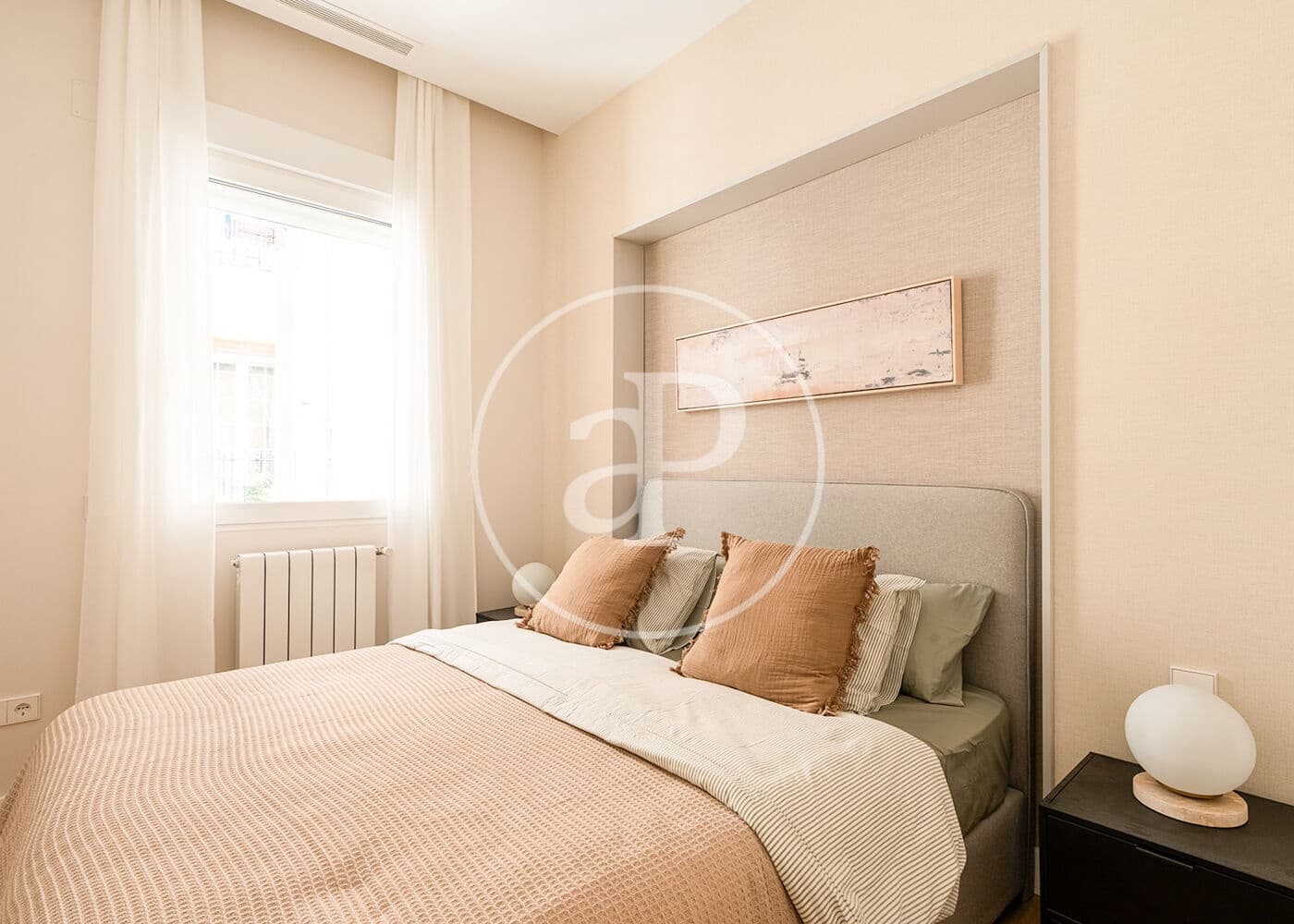 2 slaapkamer Appartement te koop in Madrid stad - € 1.300.000 (Ref: 9719975)