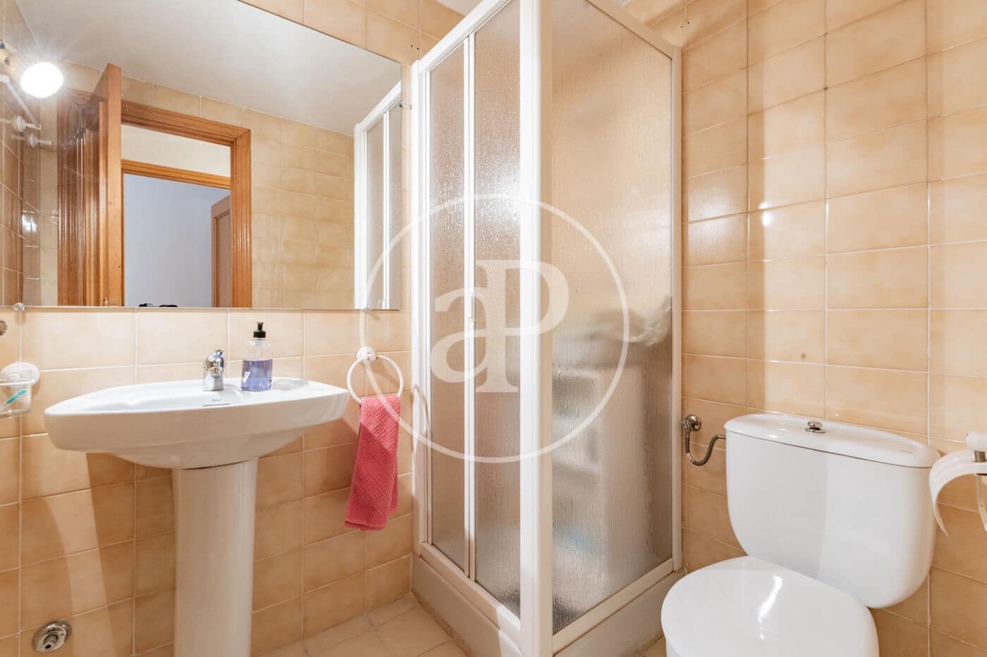 5 sovrum Lägenhet till salu i Madrid stad med pool - 1 490 000 € (Ref: 9719976)