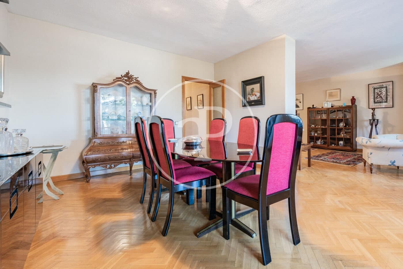 5 sovrum Lägenhet till salu i Madrid stad med pool - 1 490 000 € (Ref: 9719976)