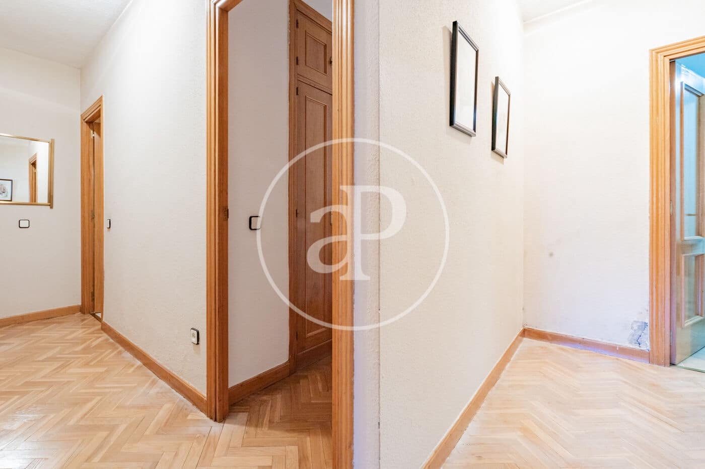 5 sovrum Lägenhet till salu i Madrid stad med pool - 1 490 000 € (Ref: 9719976)