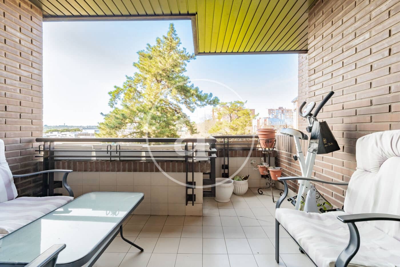 5 sovrum Lägenhet till salu i Madrid stad med pool - 1 490 000 € (Ref: 9719976)