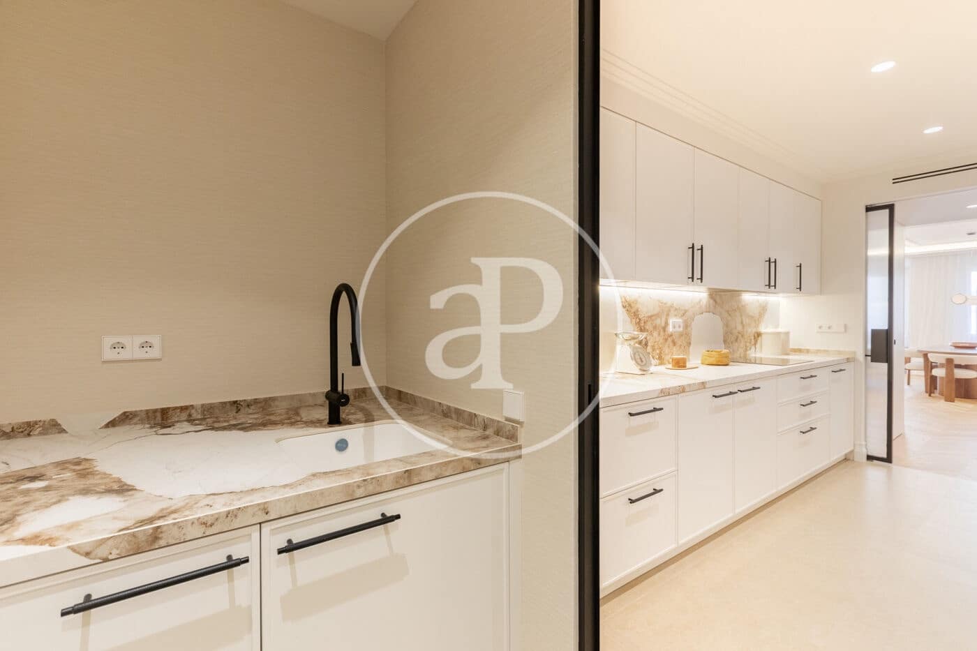 3 slaapkamer Appartement te koop in Madrid stad - € 2.360.000 (Ref: 9719978)