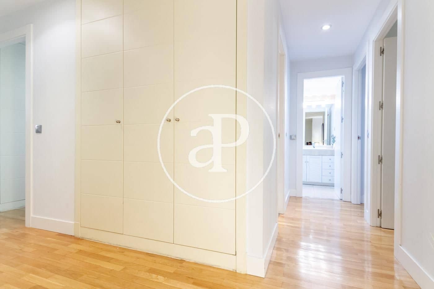 4 bedroom Apartment for rent in Pozuelo de Alarcon with pool - € 3,350 (Ref: 9721714)