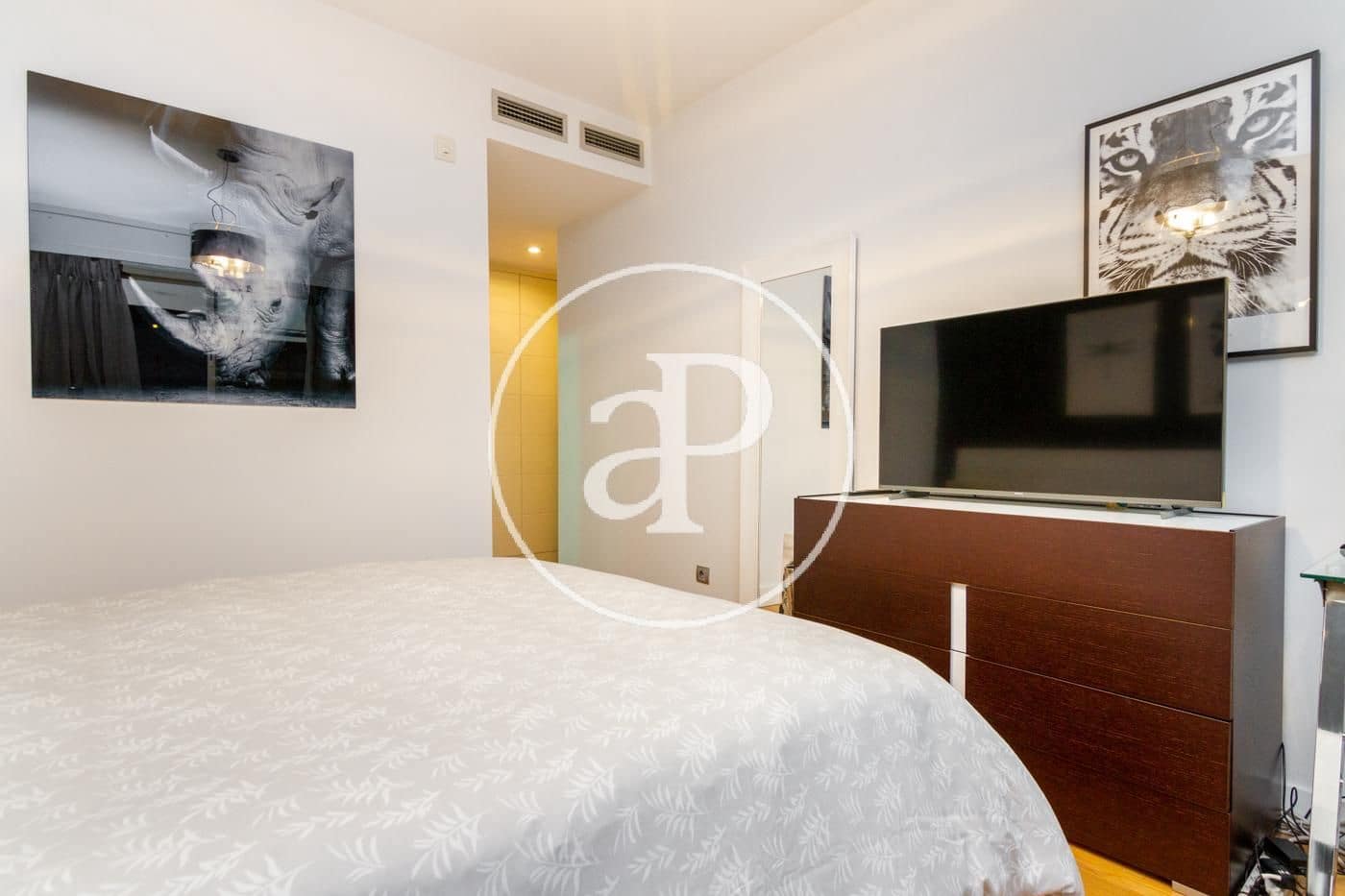 4 bedroom Apartment for rent in Pozuelo de Alarcon with pool - € 3,350 (Ref: 9721714)