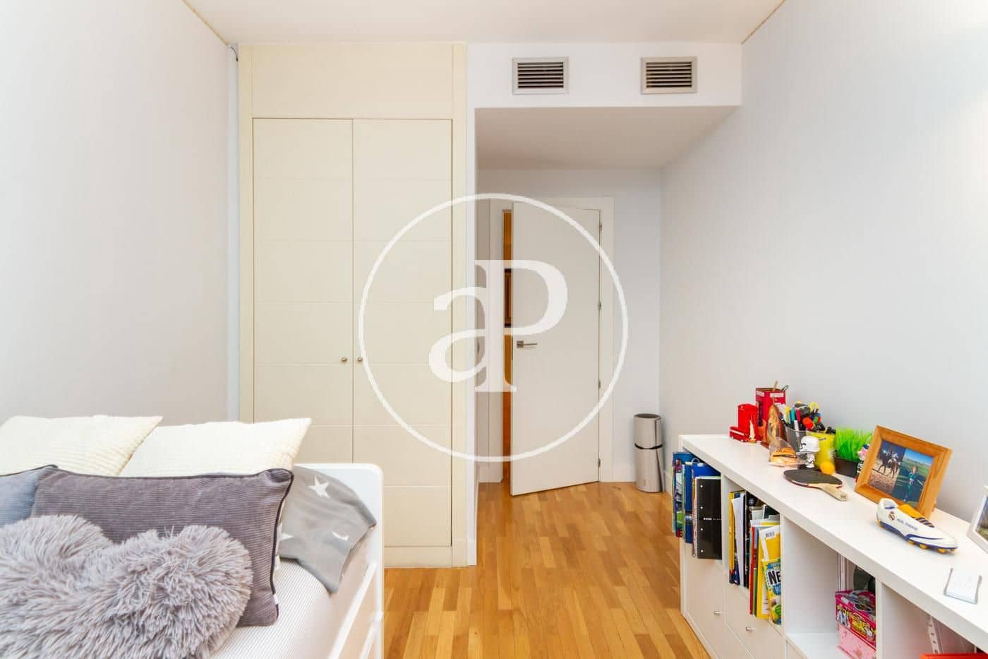 4 bedroom Apartment for rent in Pozuelo de Alarcon with pool - € 3,350 (Ref: 9721714)