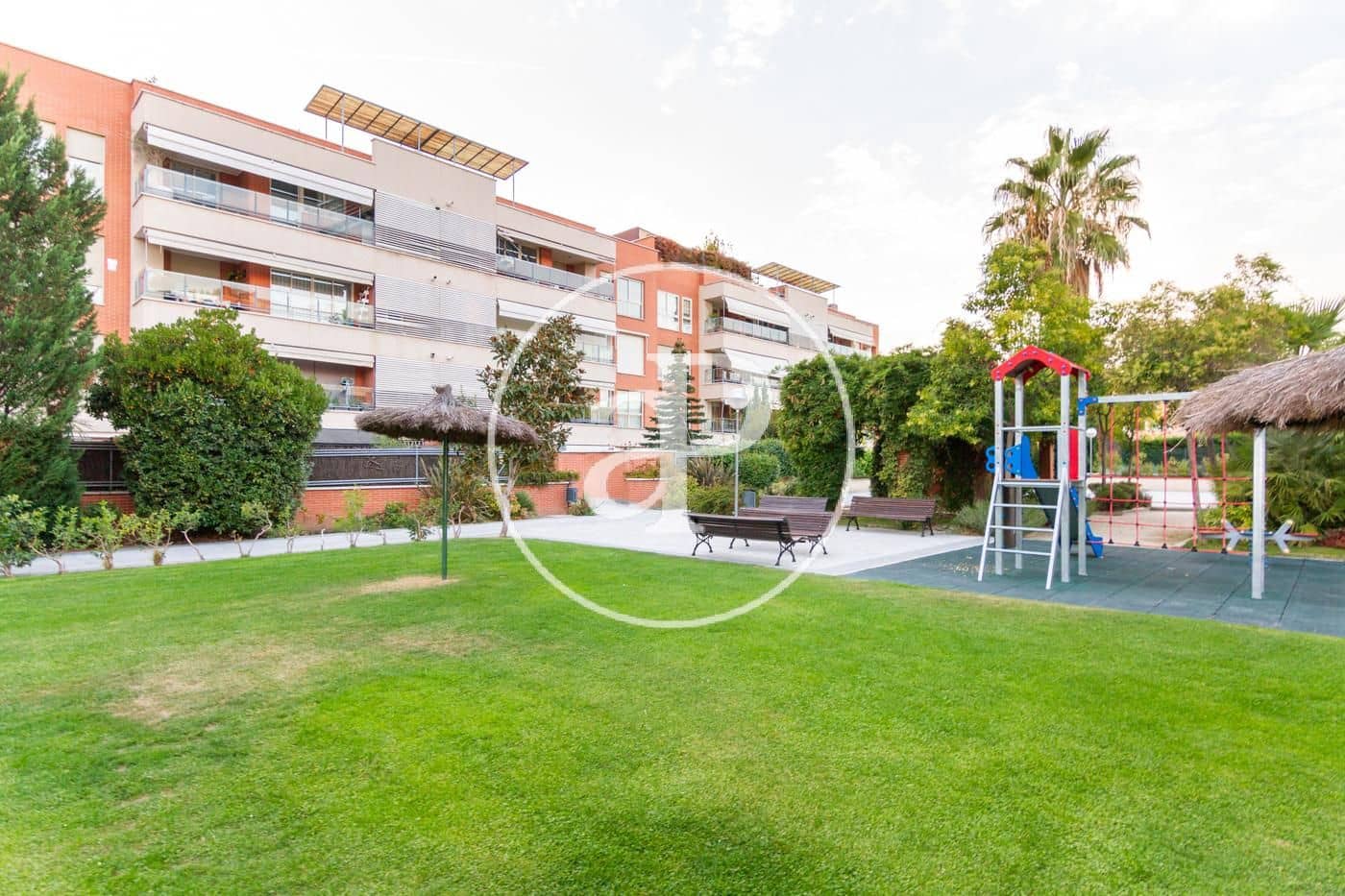 4 bedroom Apartment for rent in Pozuelo de Alarcon with pool - € 3,350 (Ref: 9721714)
