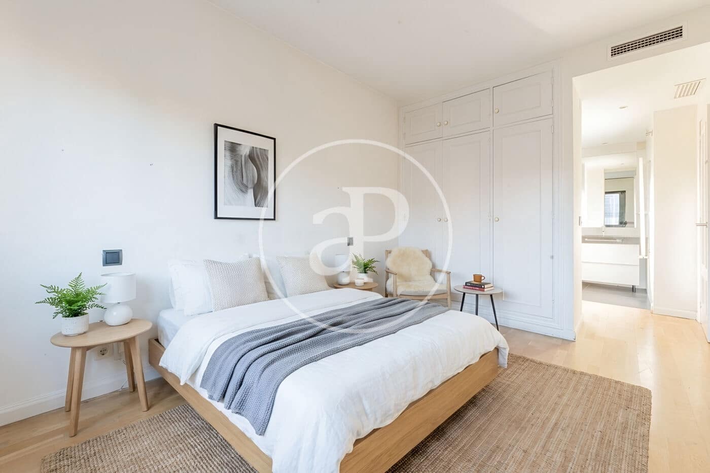 3 soveværelse Lejlighed til salg i La Moraleja med swimmingpool - € 900.000 (Ref: 9721715)