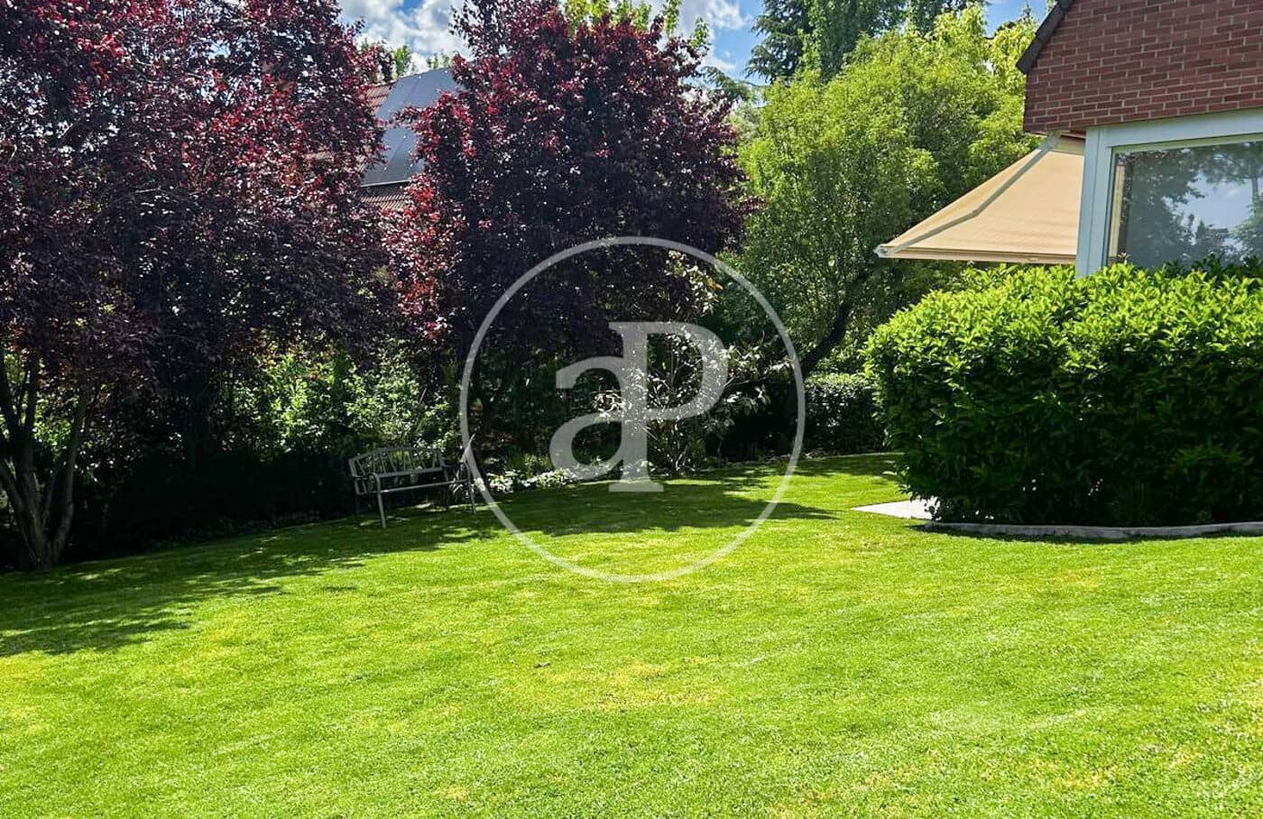 5 soveværelse Villa til salg i San Sebastian de los Reyes med swimmingpool - € 1.695.000 (Ref: 9726648)