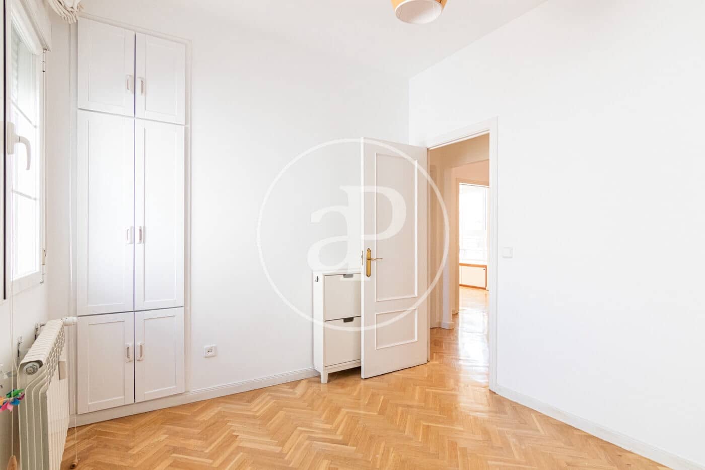 3 soverom Leilighet til leie i Madrid by - € 2 700 (Ref: 9726649)