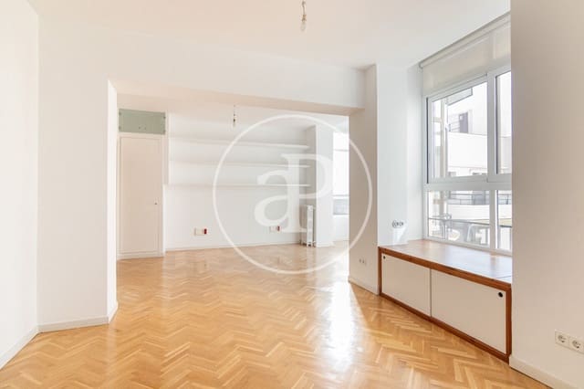 Appartement de 3 chambres à louer à Goya, Madrid ville - 2 700 € (Ref: 9726649)