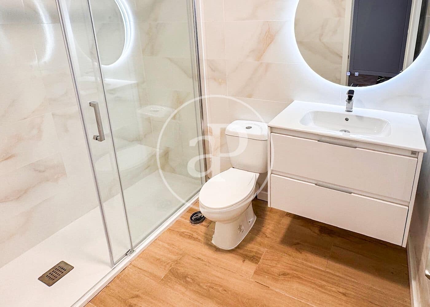 1 sypialnia Apartament do wynajęcia w Miasto Madryt - 1 350 € (Ref: 9726650)