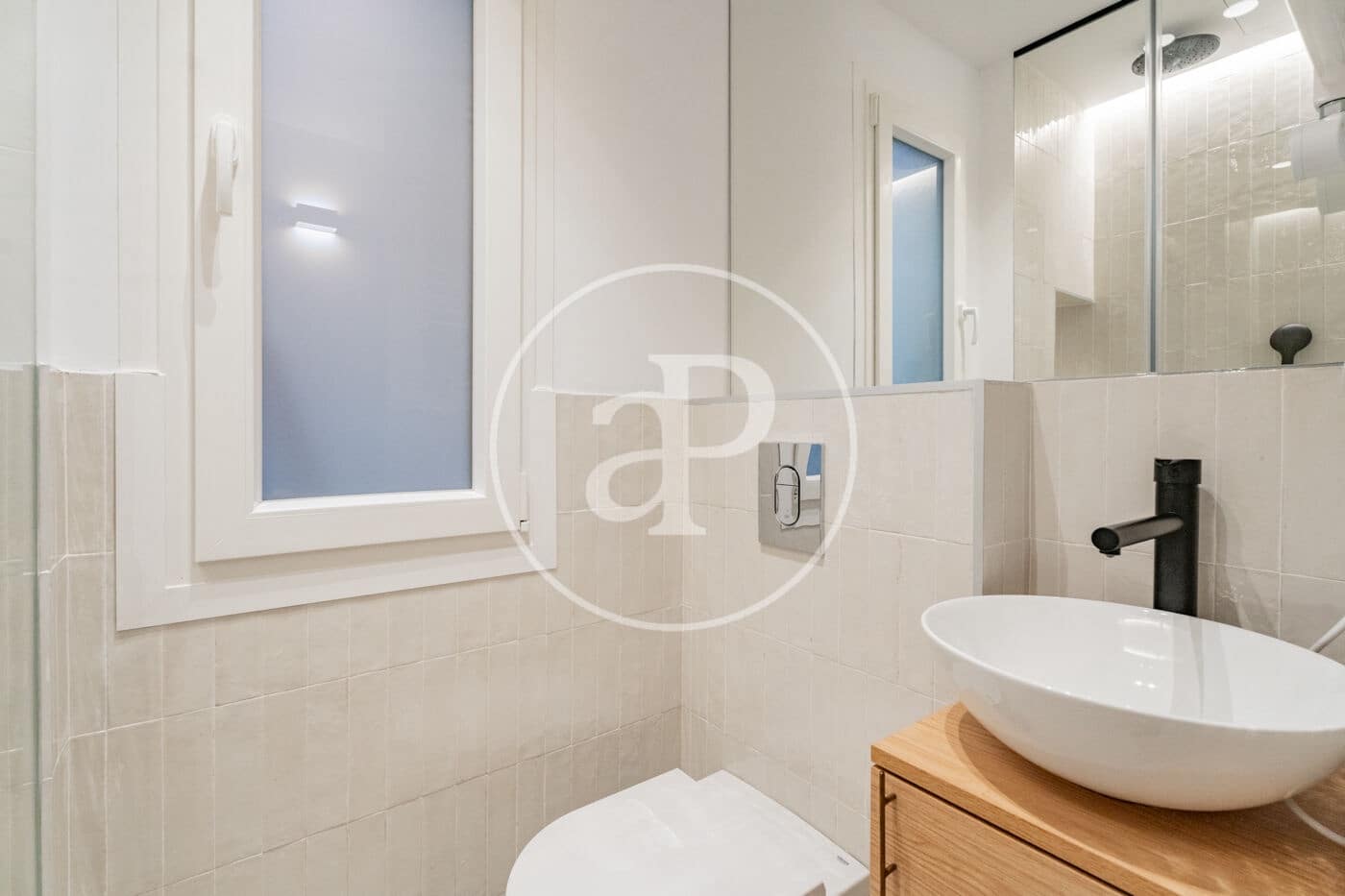 2 bedroom Apartment for sale in Madrid city - € 545,000 (Ref: 9726651)