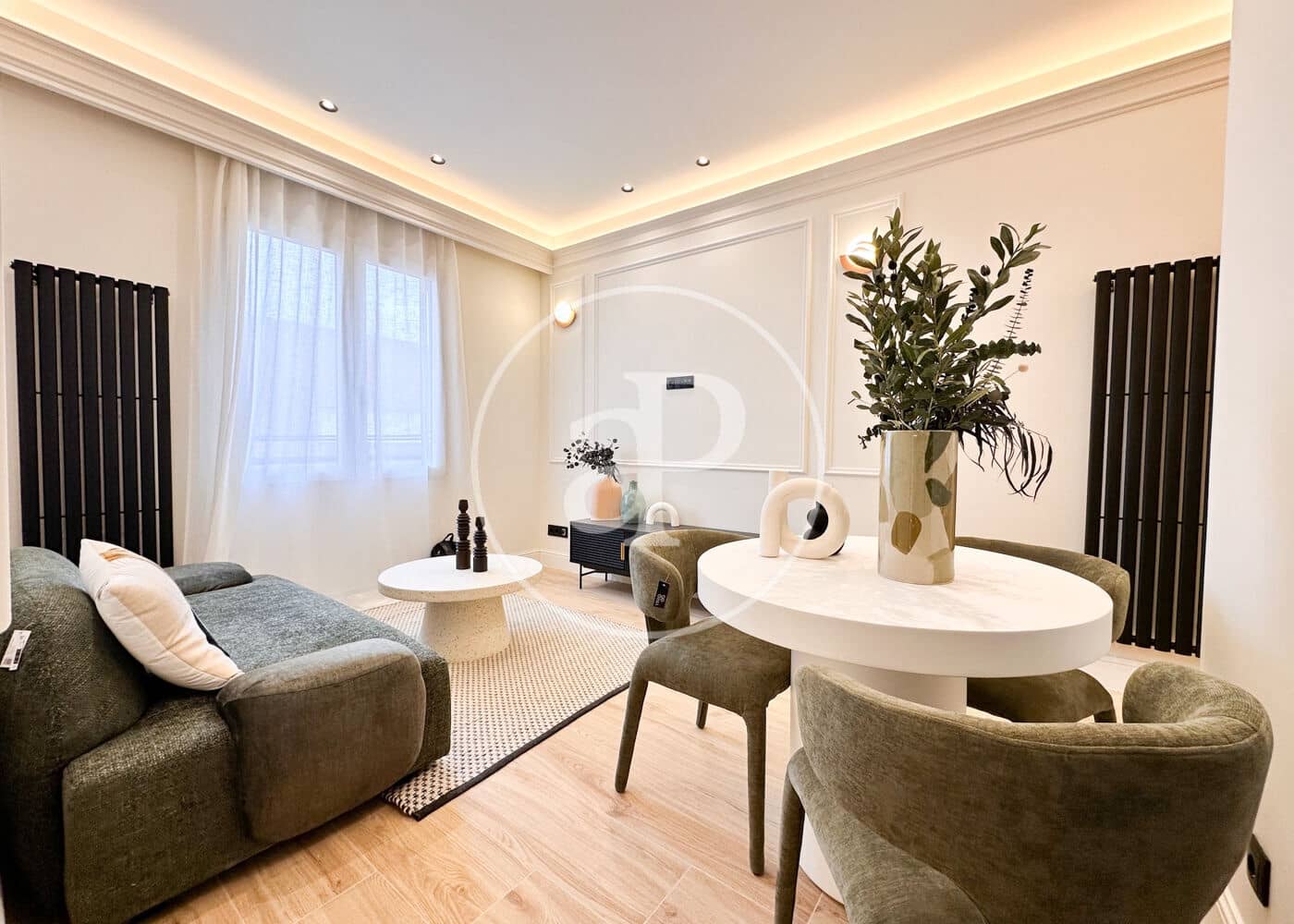 2 bedroom Apartment for sale in Madrid city - € 850,000 (Ref: 9732126)